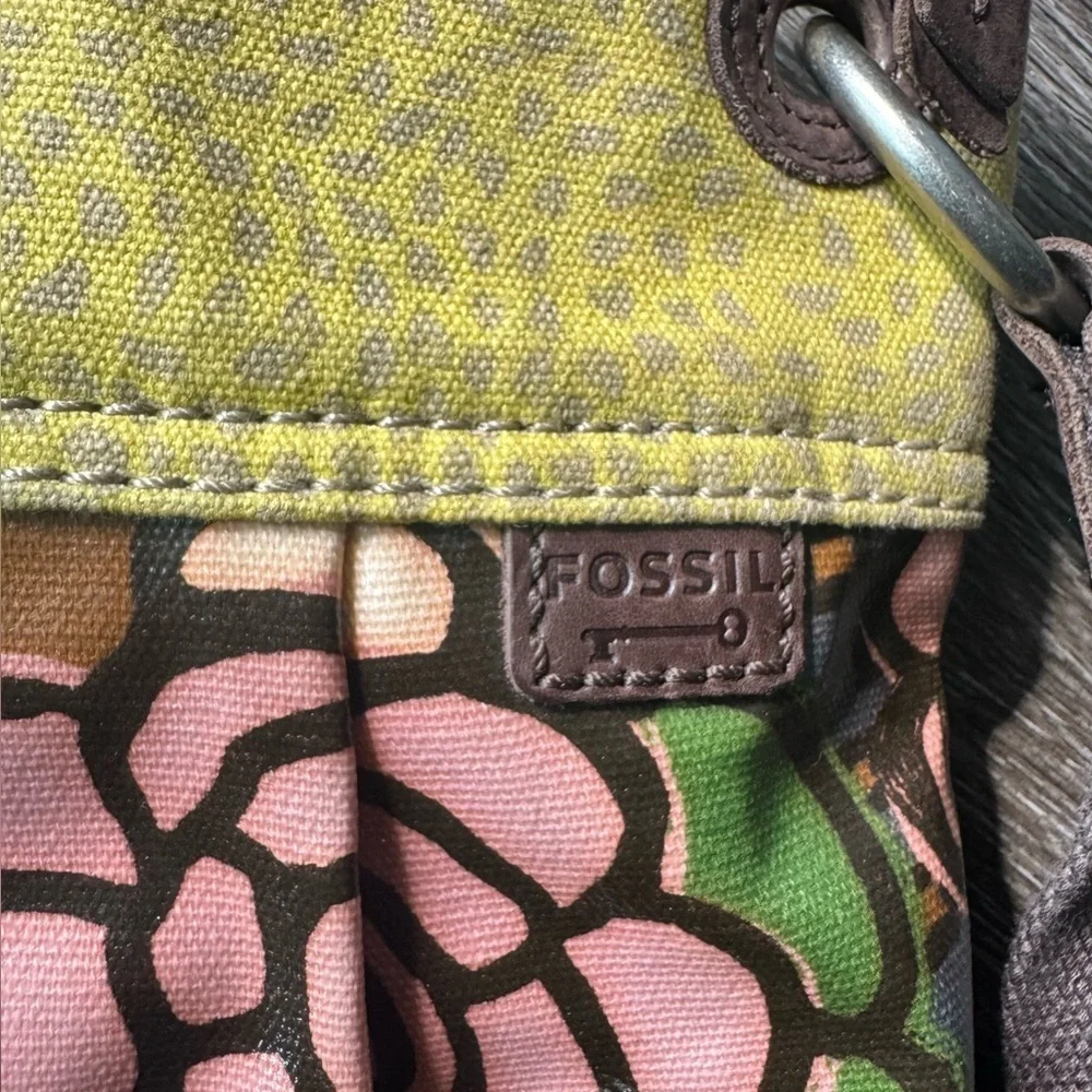 Vintage Fossil Key Per Cross Body and Wallet